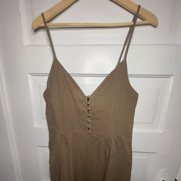 NWTs Olivaceous Ramie Blend Cropped Jumpsuit Size Small - Picture 4 of 12